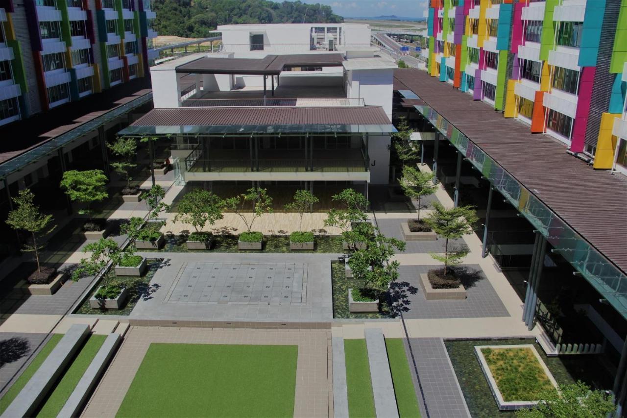 Kk Aeropod Corner Unit A Near Airport And Free Parking Kota Kinabalu