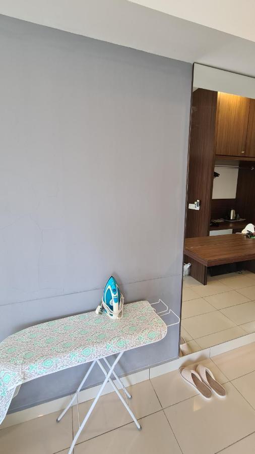 Kk Aeropod Corner Unit A Near Airport And Free Parking Kota Kinabalu